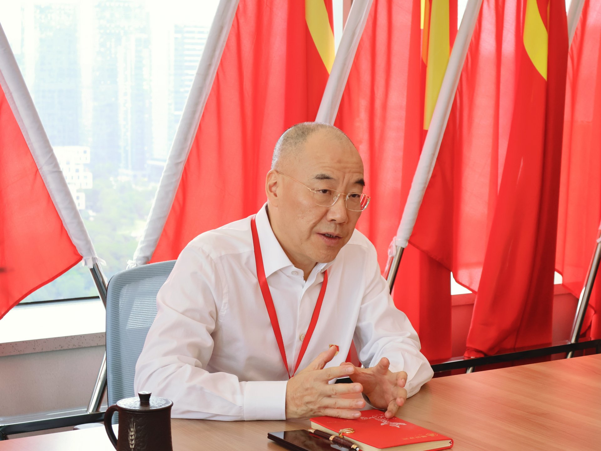 全咨砺剑越寒冬